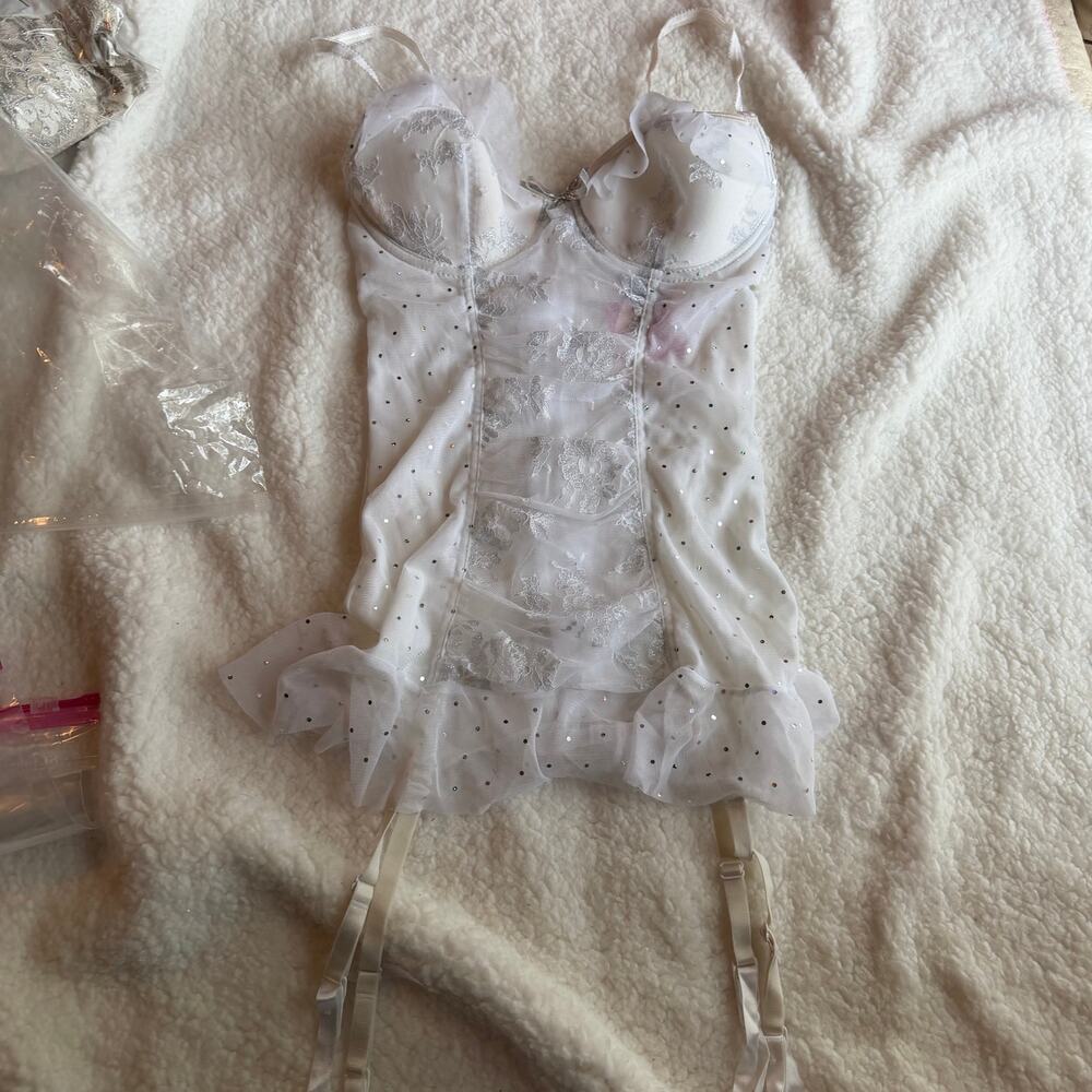 VS White Sexy Little Things lace corset bustier 34B